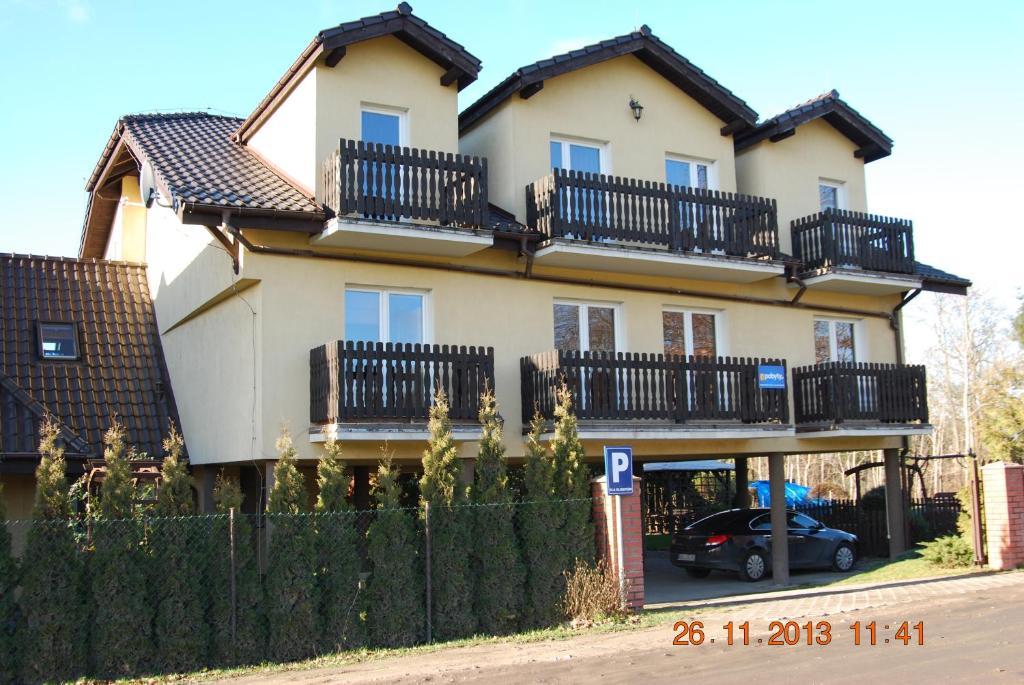Zajazd I Restauracja "Mysliwskie Zacisze" Nikielkowo Exterior photo