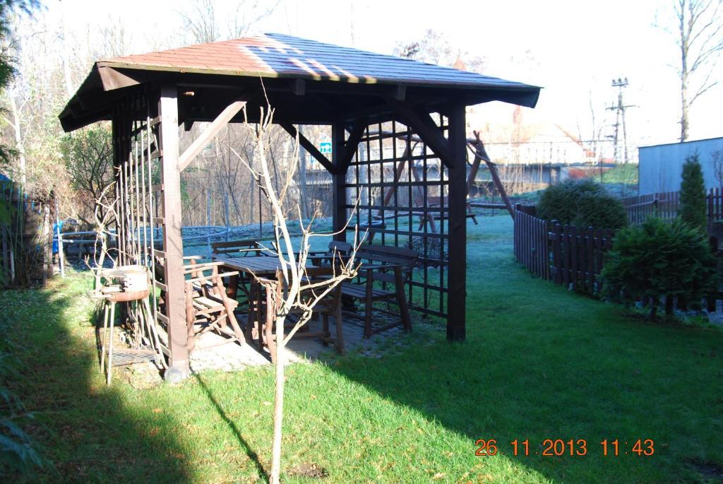 Zajazd I Restauracja "Mysliwskie Zacisze" Nikielkowo Exterior photo